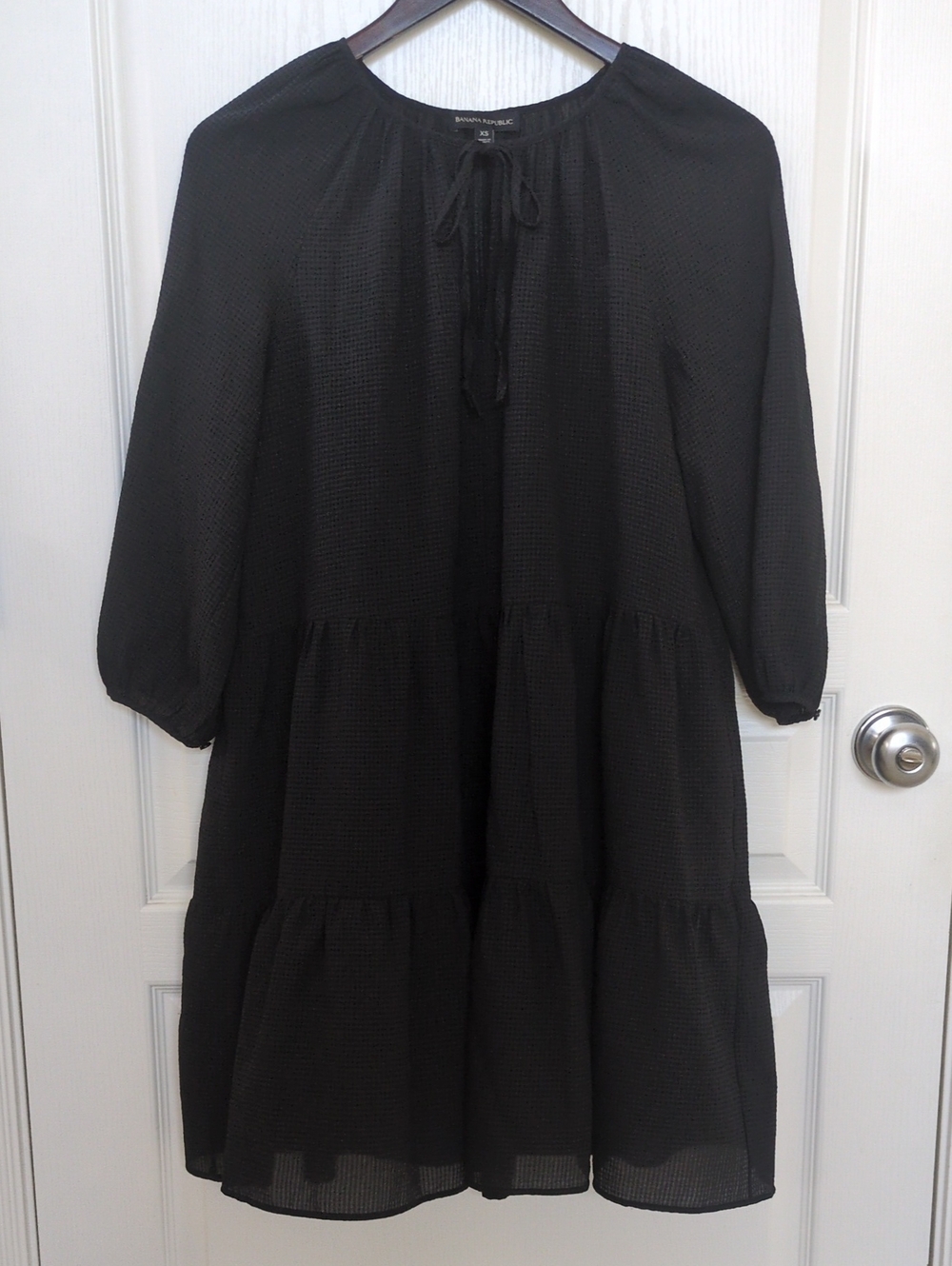 Banana Republic Sheer Black Seersucker Long Sleeve Dress